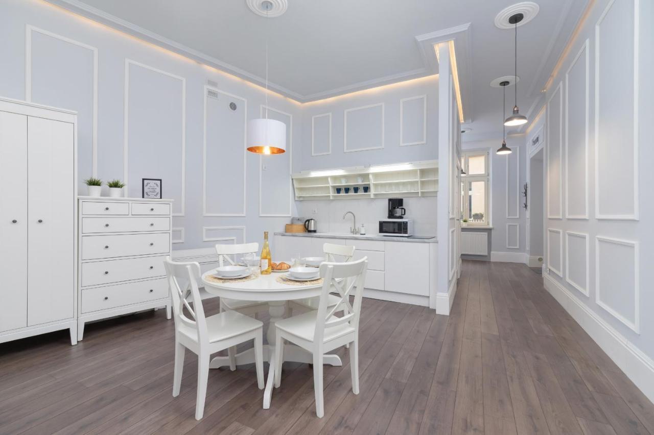 Perla Starego Miasta Kamienica Czapskich By Noclegi Renters Краків Екстер'єр фото